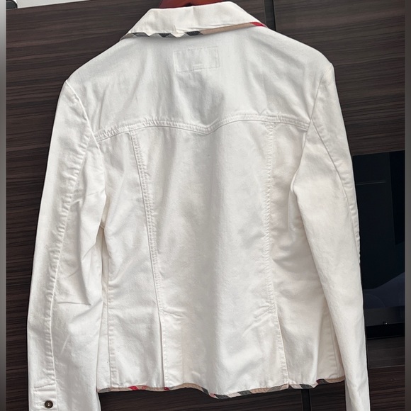 Burberry Jacket - Picture 5 of 9